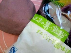  搅拌成团即可