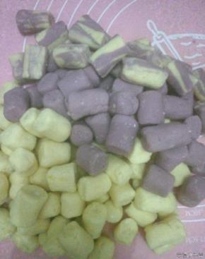   再搓成长条，切小条，混合在一起