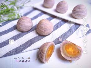 切一个尝尝，酥得掉渣哦！