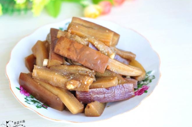 酱焖茄条