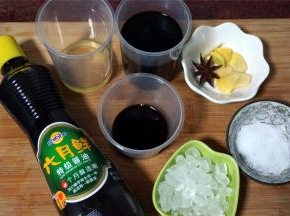 准备本次烹饪的调味料。