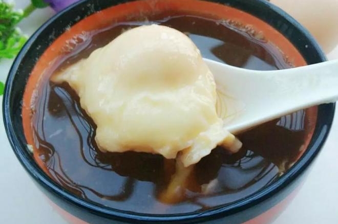 桂圆鸡蛋糖水