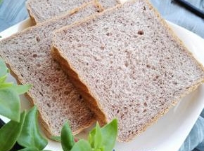 13、吐司完成。