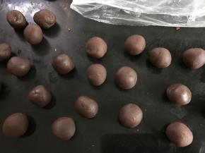 把豆沙也分成27份。