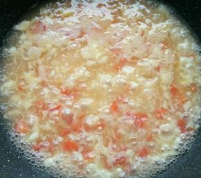 烧开之后放入面疙瘩 