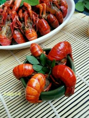 香辣啤酒小龙虾完成！