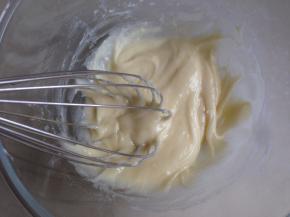 划Z字型拌均匀，不要过度搅拌哟