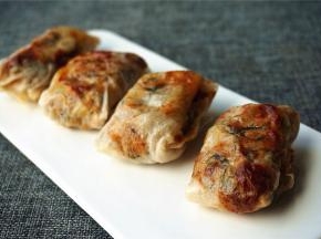 在第10分钟时取出，反转，再放入继续炸至时间结束