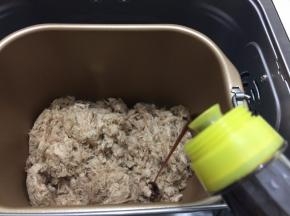 加入生抽，搅拌一个程序即可