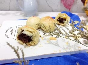 成品，掰开酥皮层次分明，酥到一碰就掉渣