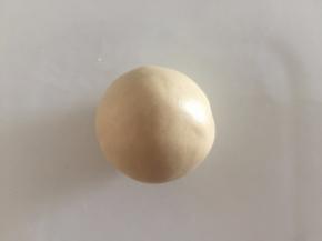 虎口收紧包好，收口朝下