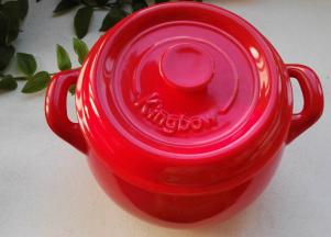 砂锅洗净备用。