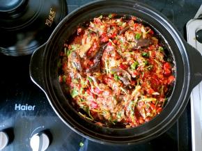 加入少许味精翻拌均匀