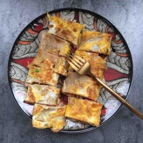 切成小块放到盘子里