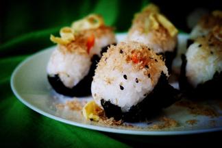 不管是对大人还是对孩子，用点心思，就会让餐桌变得更美好更有乐趣。