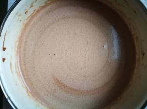 混合好的液体，放凉后使用