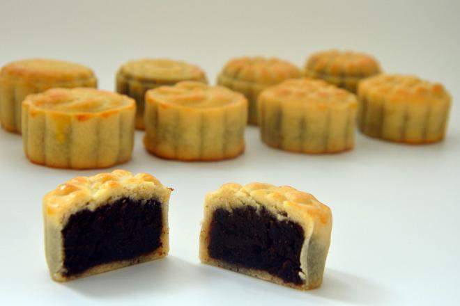 枣泥豆沙月饼