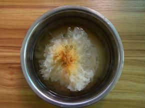 银耳提前几小时浸泡