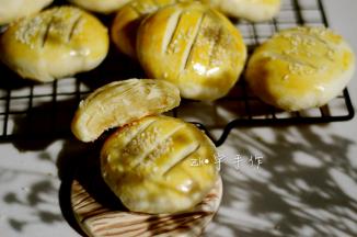 外皮香酥内馅料软糯