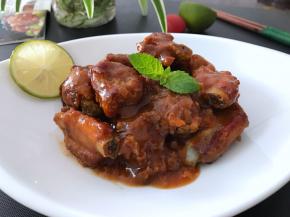 酸甜适口的排骨。