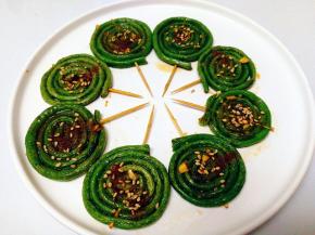 出锅后撒点熟白芝麻