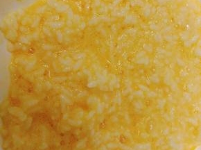 倒入米饭里
