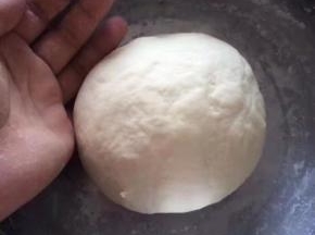 揉成面团