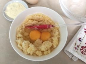 再加入全蛋液搅拌