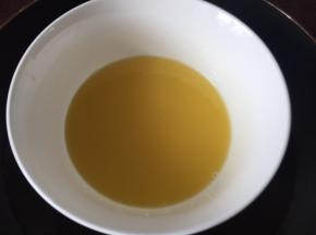 加热至黄油、白砂糖完全融化即可