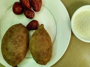 准备食材。