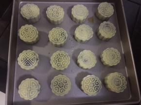 这样印出来的花型才不会变模糊，千万不要做一个印一个，除非有人手帮忙