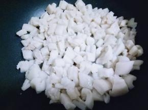 烧开后水几乎干了。