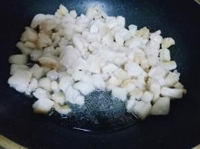 开始逐渐出油。