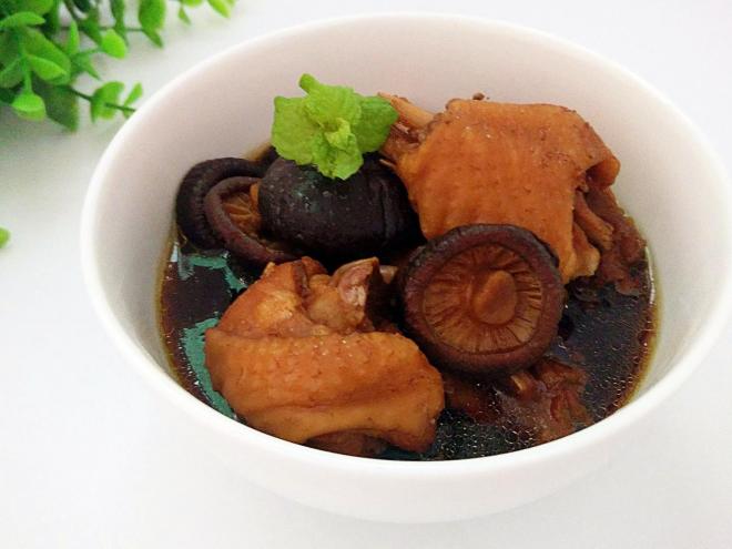 香菇炖鸡