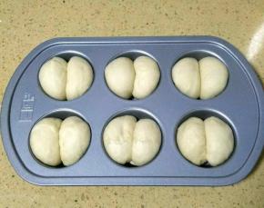 放在温暖的地方发酵至2倍大