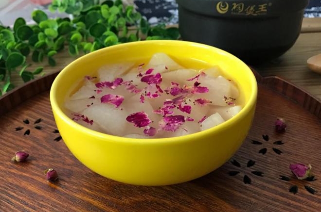 冰糖玫瑰炖梨