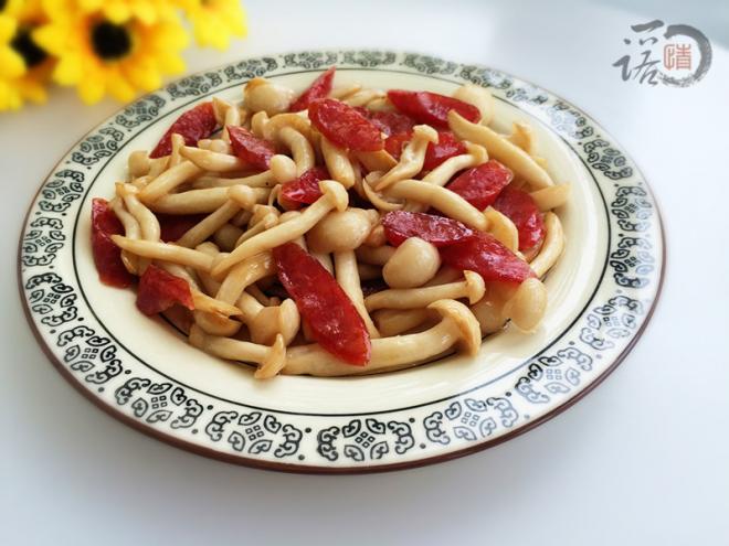 白玉菇炒腊肠