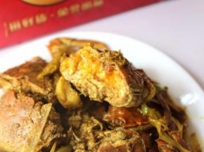 饱满的蟹黄。。