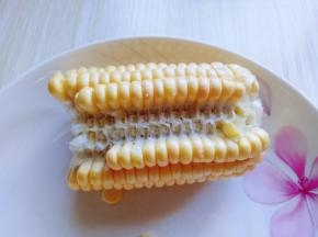 可以先用手指扣下来两行，之后再用手搓，特别方便，快捷。