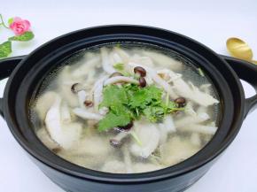 简单，清淡，鲜美。