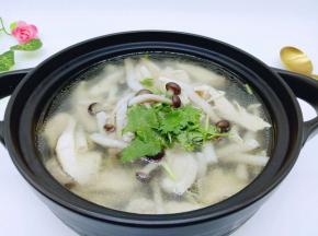 简单，清淡，鲜美。