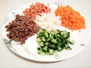 来一个集体照片