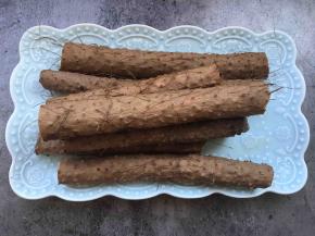 山药洗净，切段蒸熟，30分钟左右，筷子能轻松插进去就好了