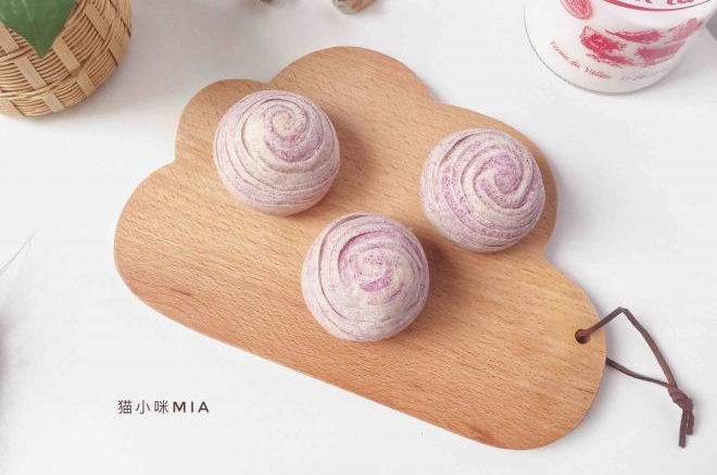 紫薯蛋黄稣