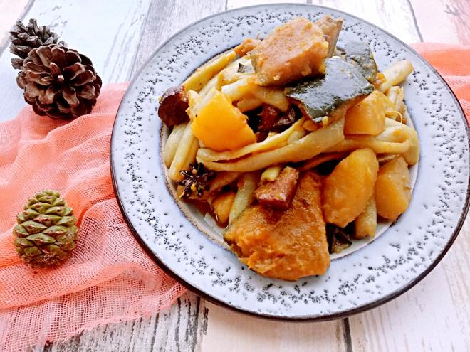 红烧肉炖南瓜芸豆