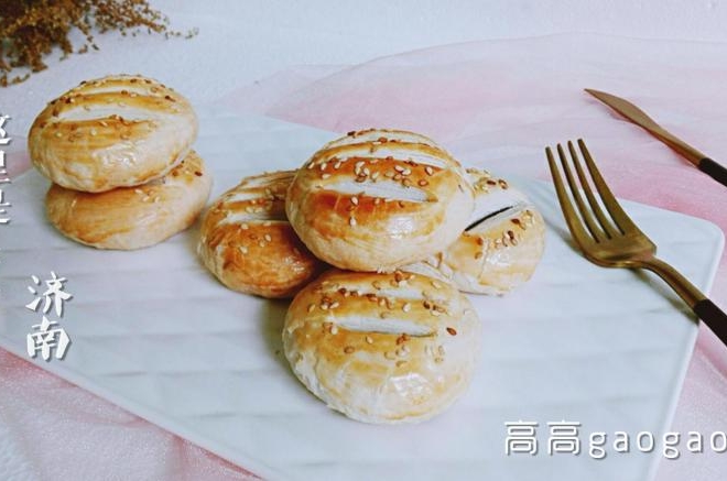 豆沙馅老婆饼