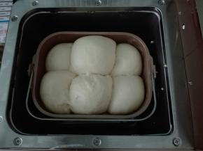 发酵好的面团（我图片是用了500克面粉做的）