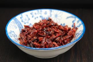 蔓越莓干切碎；PS：蔓越莓干如果是碎的就可以不需要切。