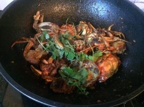 最后加入香菜出锅