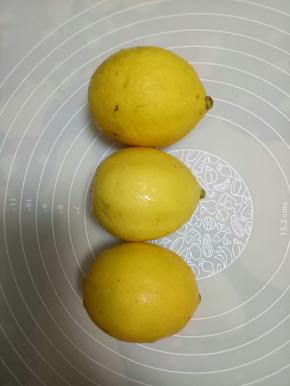 柠檬3个